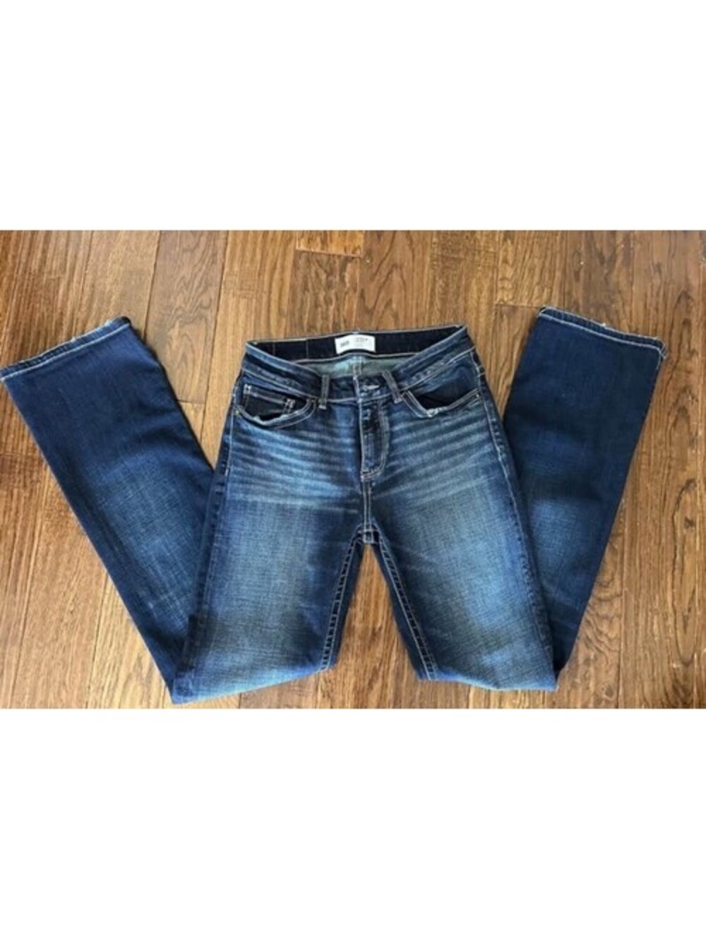 BKE Women’s Blue Dark Wash Mid Rise Slim Bootcut 5-Pocket Denim Jeans 26